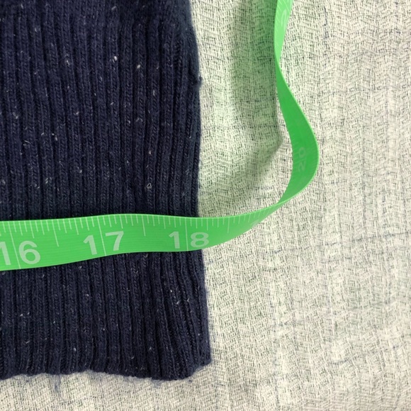 Knit tunic with pockets and small puff sleeve - Picture 3 of 9